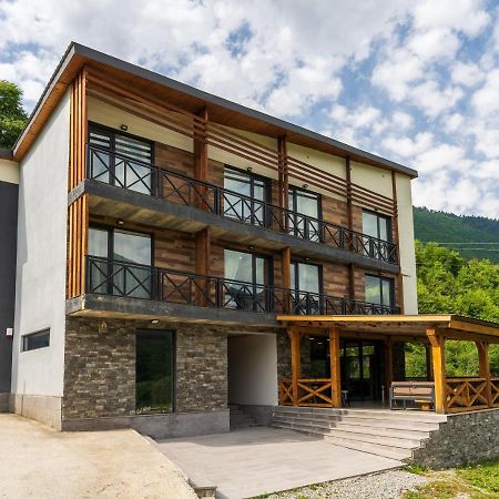 Hotel Latveli Mestia Exterior photo